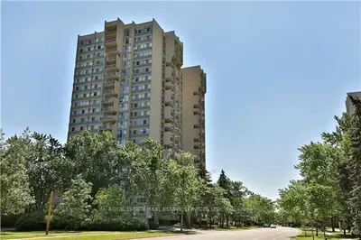 1359 White Oaks Boulevard 1502, Oakville, On L6h 2r8