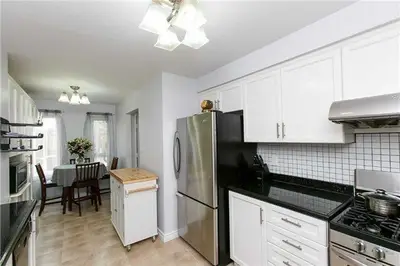 666 Constellation Drive 13, Mississauga, ON L5R 3G7