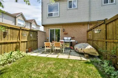 765 Village Green Boulevard, Mississauga, ON L5E 3K2