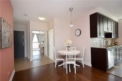 4070 Confederation Parkway 2107, Mississauga, ON L5B 0E9