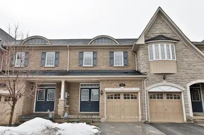 2402 Woodstock Trail, Oakville, On L6m 0c6