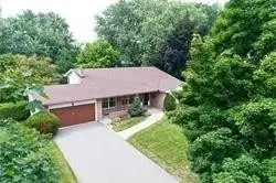 2038 Tenoga Drive, Mississauga, ON L5H 3K2