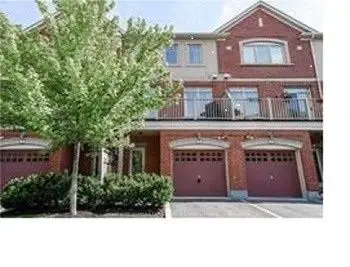 3215 Thomas Street 3, Mississauga, ON L5M 0M1
