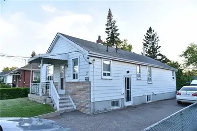 27 North Alarton Street, Mississauga, ON L4T 1J7