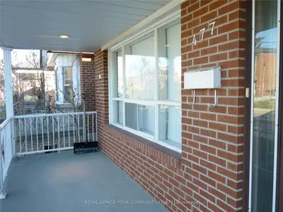477 Ridelle Avenue, Toronto W04, ON M6B 1K6