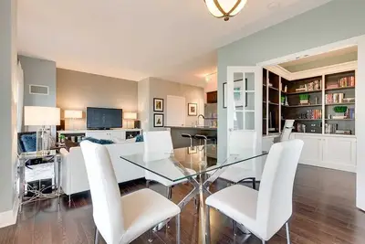 58 Marine Parade Drive 601, Toronto W06, ON M8V 4G1