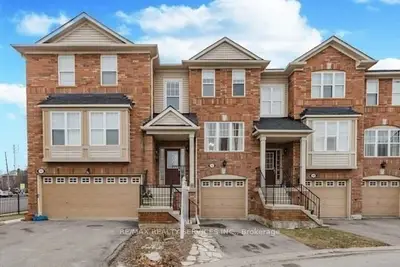 12 Seed House Lane, Halton Hills, ON L7G 6K3