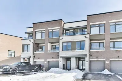 198 Fowley Drive, Oakville, ON L6H 0P3