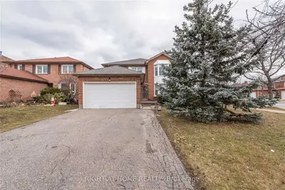 4183 Viburnum Court, Mississauga, ON L5C 3V5