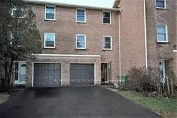 7255 Dooley Drive 32, Mississauga, ON L4T 2S7