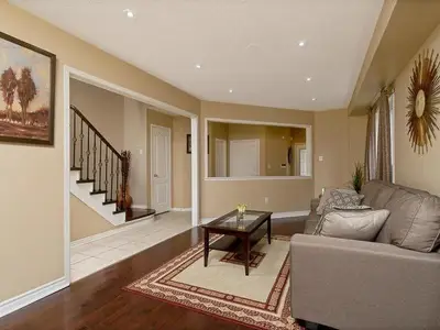 3574 Southwick Street, Mississauga, ON L5M 7N8