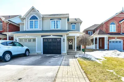 6974 Elliott Parliament Street, Mississauga, ON L5W 1B7