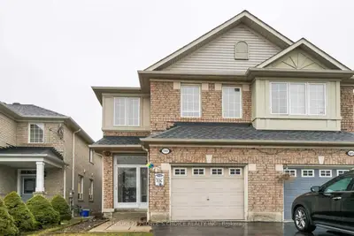 1307 Prestonwood Crescent, Mississauga, ON L5V 2Y9