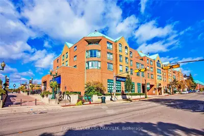 221 Robinson Street, Oakville, On L6j 7n9