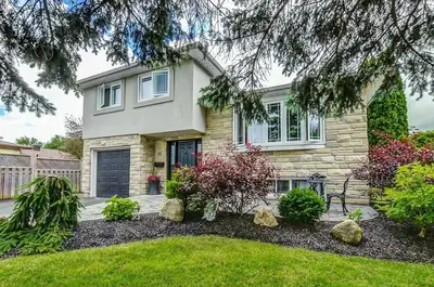 19 Lawrence Avenue, Orangeville, ON L9W 1S5
