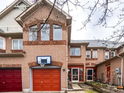 6924 Glory Court, Mississauga, ON L5N 7E1