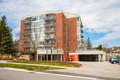 1071 Queens Avenue 603, Oakville, On L6h 2r5