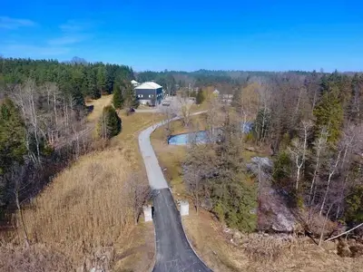 17717 Hwy 50 (Farm House) Road Main Lv, Caledon, ON L0G 1P0