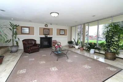 335 Driftwood Avenue 202, Toronto W05, ON M3N 2P3