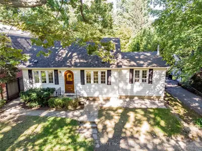 1563 Glenburnie Road, Mississauga, ON L5G 3C9