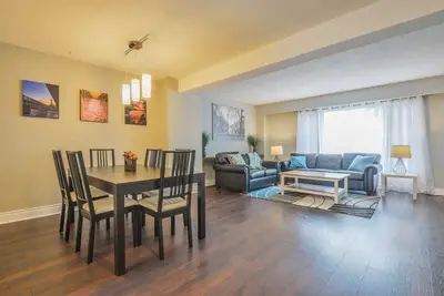 2440 Bromsgrove Road 125, Mississauga, ON L5J 4J7