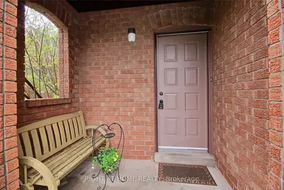 2230 Margot Street, Oakville, ON L6H 3M7