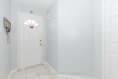 1205 Foxglove Place, Mississauga, ON L5V 2N1