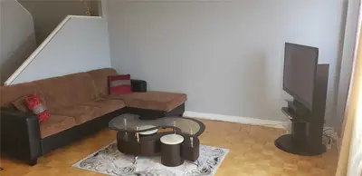 1050 Stainton Road 309, Mississauga, ON L5C 2T7