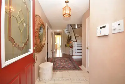 6095 Osprey Boulevard, Mississauga, ON L5N 5W7