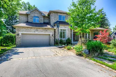 1208 Willowbrook Drive, Oakville, ON L6L 2K1