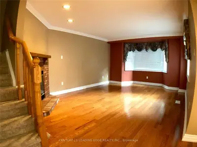 5490 Glen Erin Drive 55, Mississauga, ON L5M 5R4