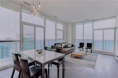 33 Shore Breeze Drive 3806, Toronto W06, ON M8V 0G1