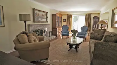 62 Maplewood Road, Mississauga, ON L5G 2M6