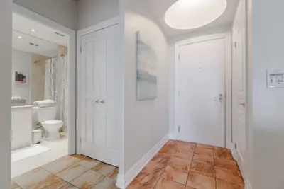 2083 Lake Shore Boulevard W 509, Toronto W06, On M8v 4g2