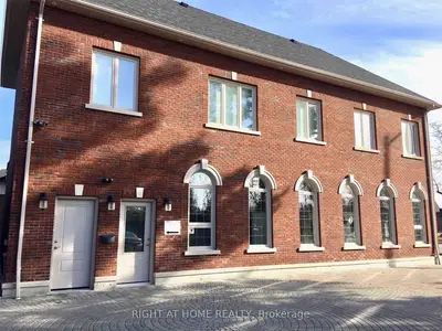 3447 Cawthra Road, Mississauga, ON L5A 2X9