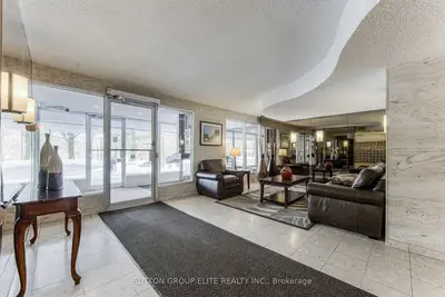 3100 Kirwin Avenue 1201, Mississauga, ON L5A 3S6