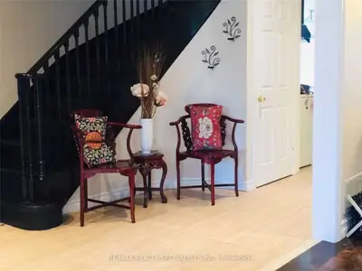 333 Nahani Way, Mississauga, ON L4Z 3B5