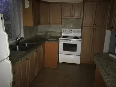 440 Tower Drive, Oakville, ON L6L 4R3