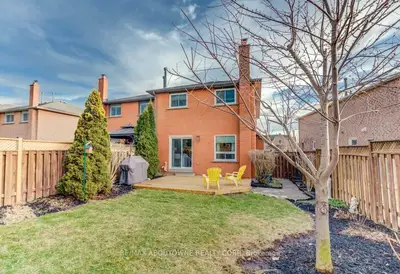 121 Hopewell Road, Oakville, On L6h 5z1