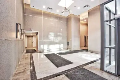 2486 Old Bronte Road 504, Oakville, On L6m 4j2