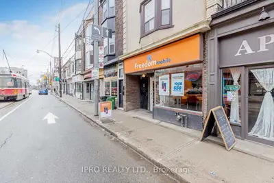 2245 Dundas Street 2nd Flr, Toronto W01, ON M6R 1X6