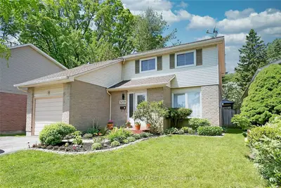 3259 Victoria Street, Oakville, On L6l 5r1