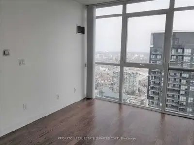 4070 Confederation Parkway 4404, Mississauga, ON L5B 0E9