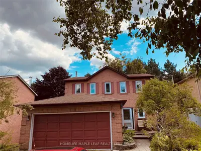 2 Goldgate Crescent, Orangeville, ON L9W 4B5