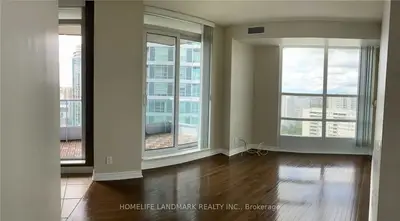 33 Elm Drive 2409, Mississauga, ON L5B 4M1
