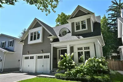 374 Douglas Avenue, Oakville, On L6j 3s9