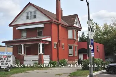 Detached in Milton