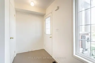 39 Sergio Marchi Street, Toronto W05, ON M3L 0E5