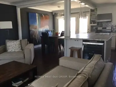 373 River Side Drive, Oakville, ON L6K 3N6
