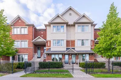 3335 Thomas Street 5, Mississauga, ON L5M 0P7